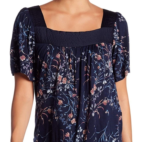 Lucky Brand Women's  Floral Blouse Medium Blue - Picture 6 of 7